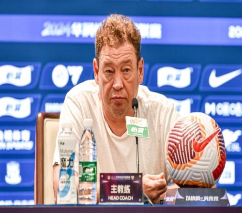 德乙联赛黑,马领跑,沙尔克能否,太阳城,太阳城娱乐,太阳城app,太阳城赌场